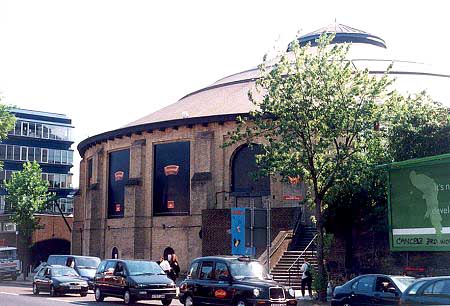 LONDON_ROUNDHOUSE