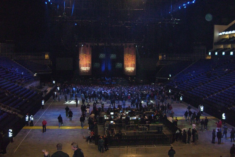 floor_stage.JPG
