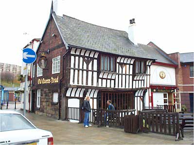QUEENS_HEAD_PUB